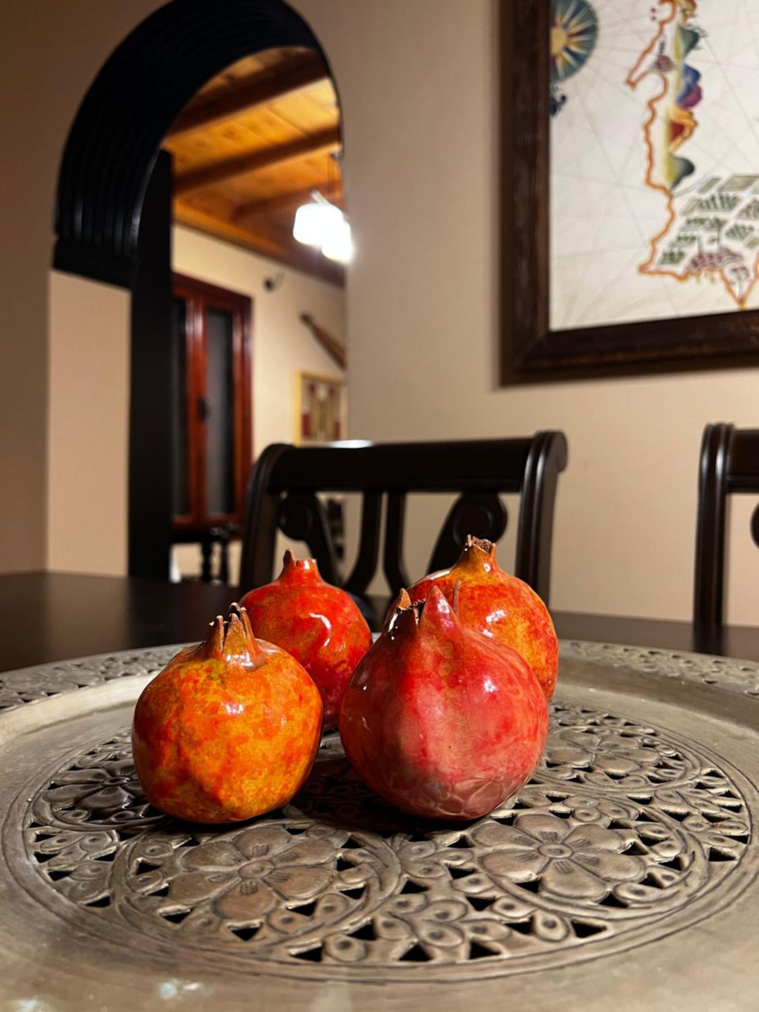 The Knight And The Pomegranate - Luxury Medieval Villa Rhodes City Buitenkant foto