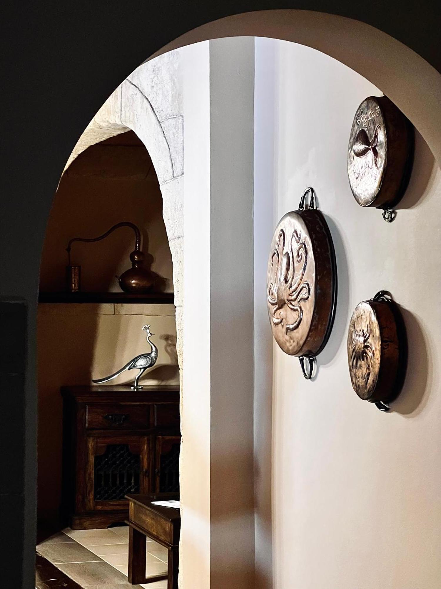 The Knight And The Pomegranate - Luxury Medieval Villa Rhodes City Buitenkant foto